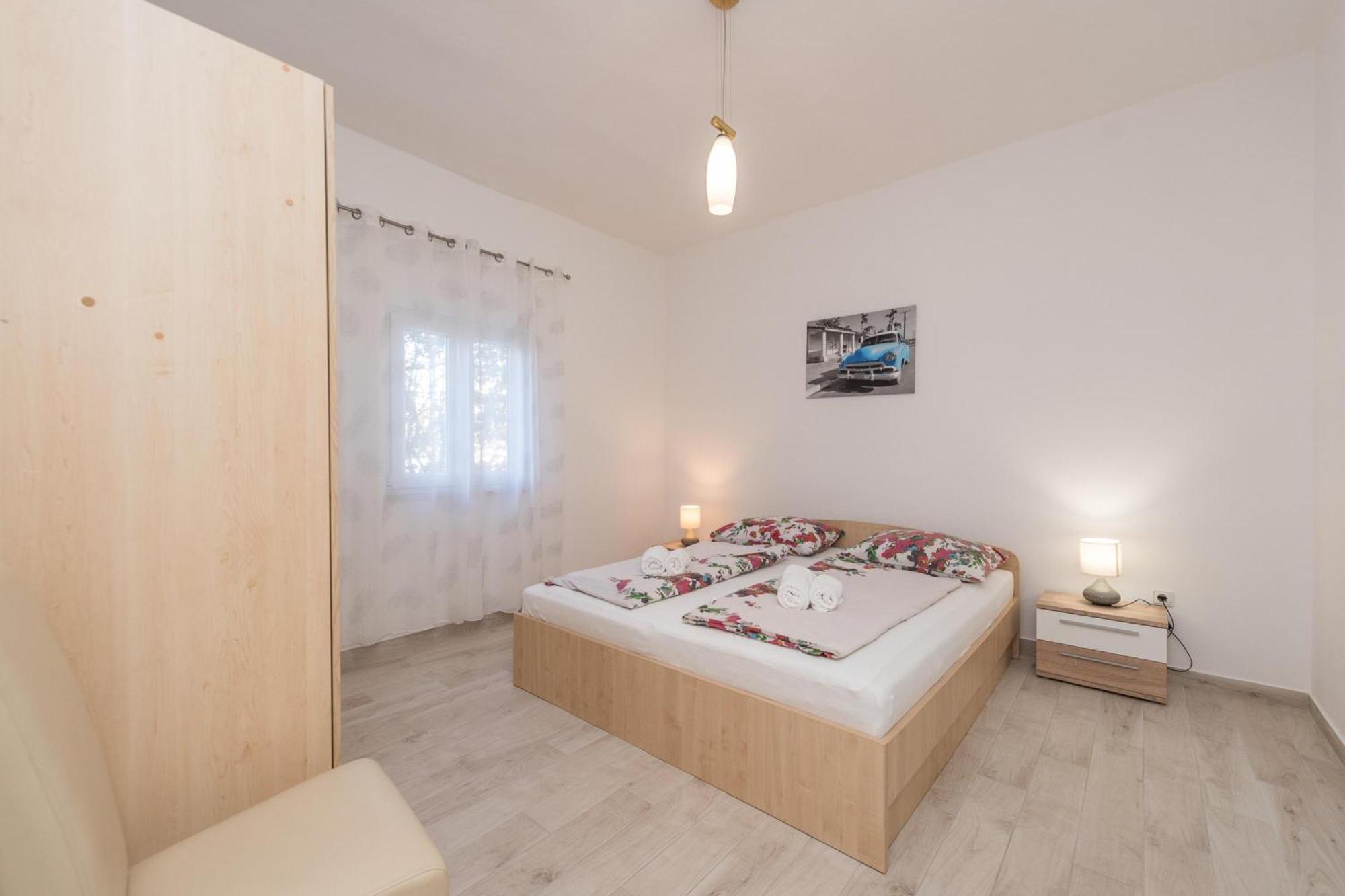Family Friendly Pool House Ana - Happy Rentals Bibinje Ngoại thất bức ảnh